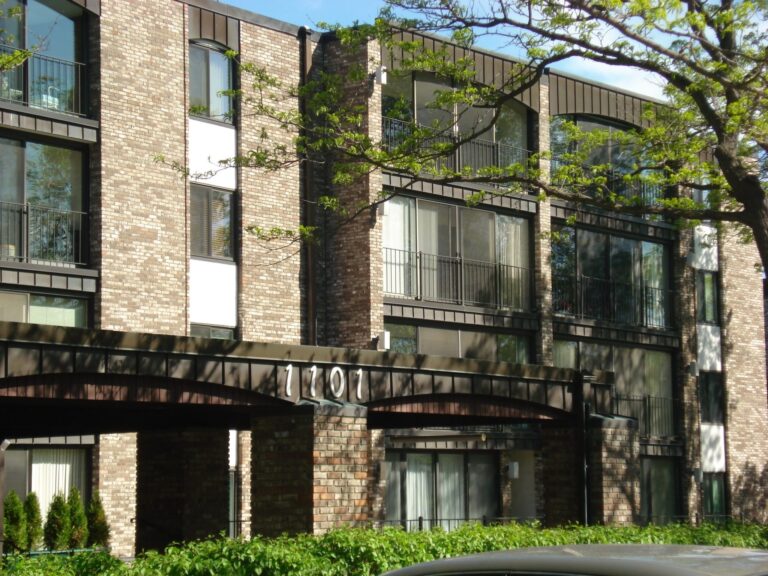 Lex Riverside exterior front from S after 1920x1440 1 768x576