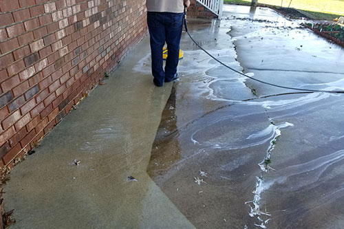 5e386ef8016608ad821cc173 patio cleaning