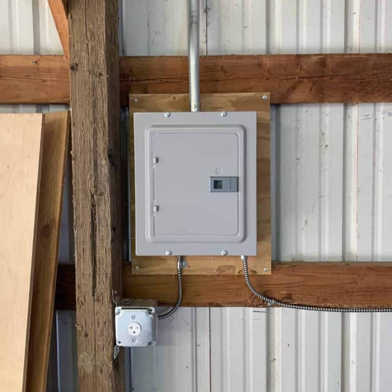 Commercial Electricians Reliant Electric  768x768