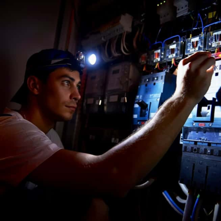 Knight Electrical Inc 7 768x768