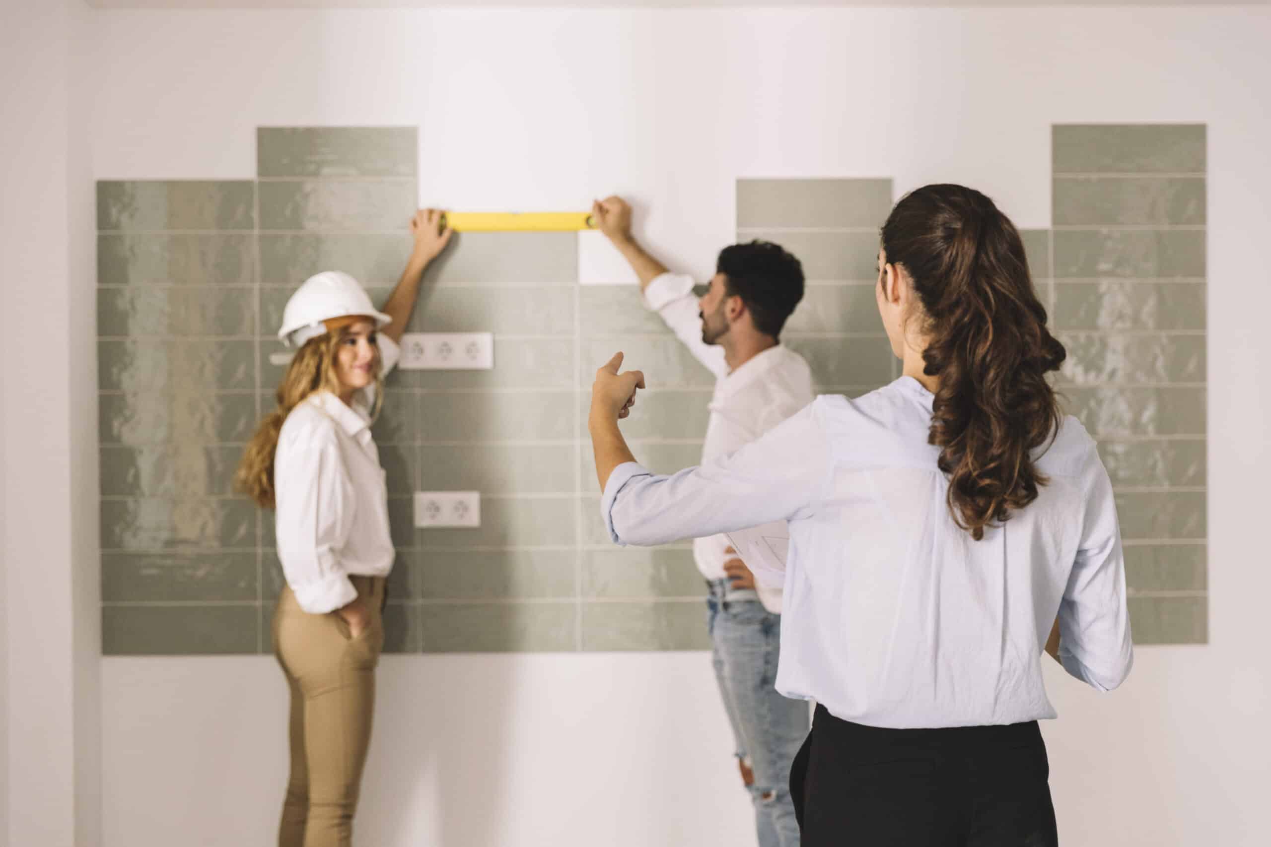 Identifying the Ideal Time to Engage a Remodeling Contractor for Your Home Makeover