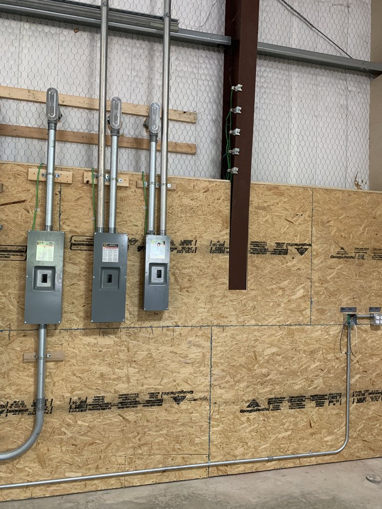 puckett electric garland